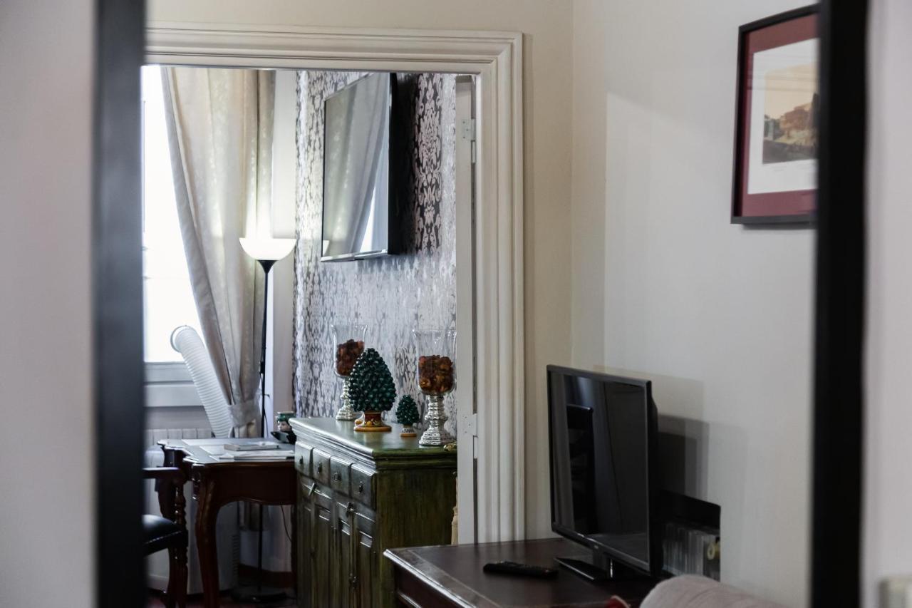 Casa Tiffany Piazza Di Spagna Rzym Zewnętrze zdjęcie